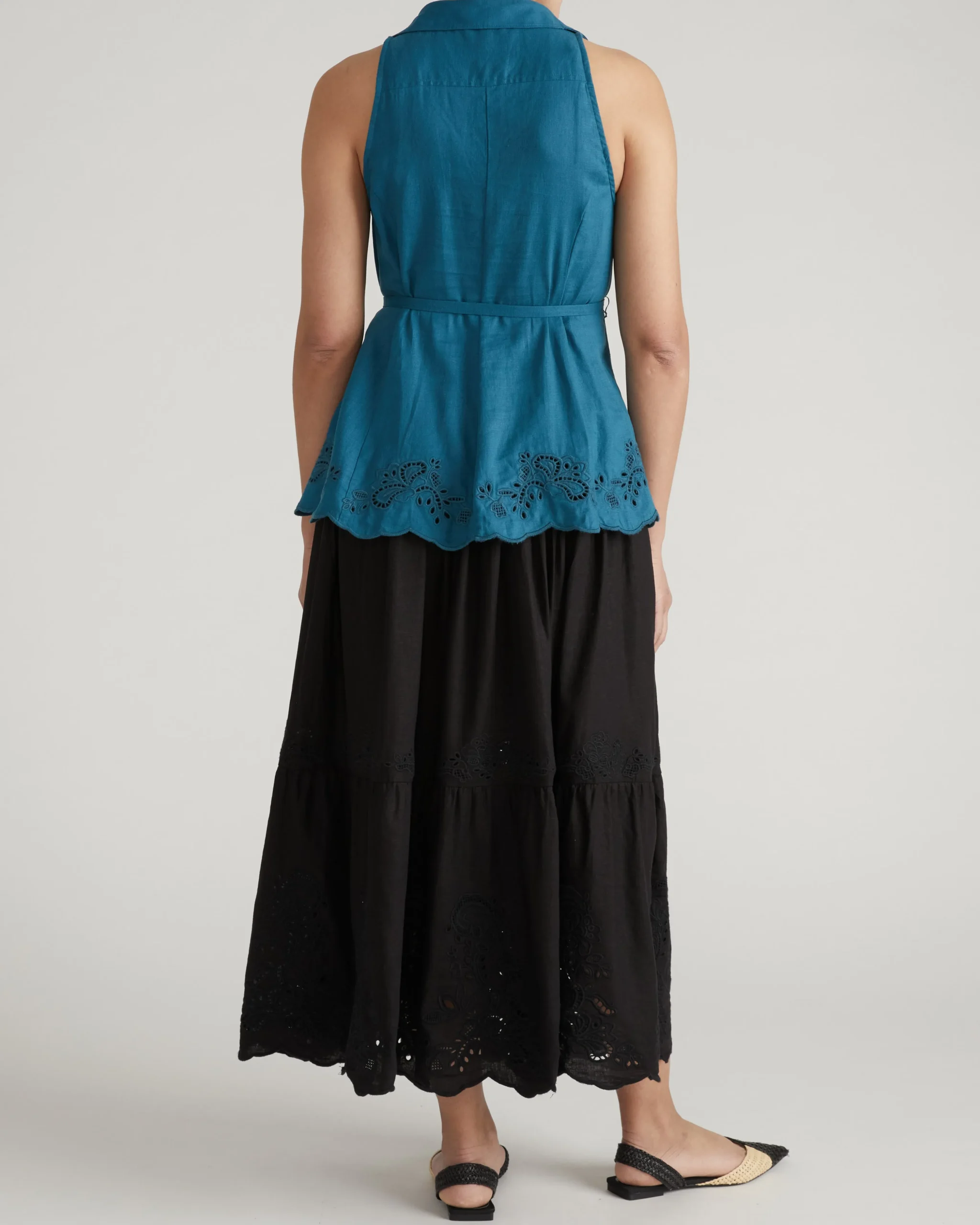 Adelaide Embroidered Sleeveless Linen Blend Shirt Ink Blue