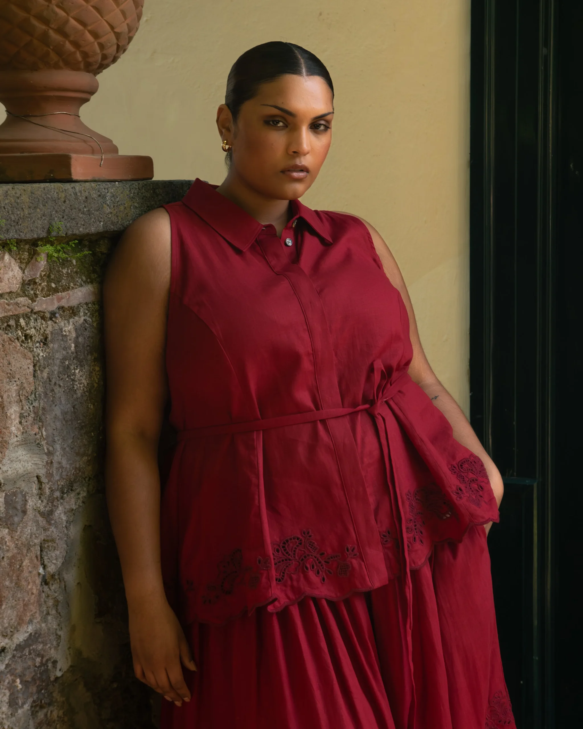 Adelaide Embroidered Sleeveless Linen Blend Shirt Vibrant Red