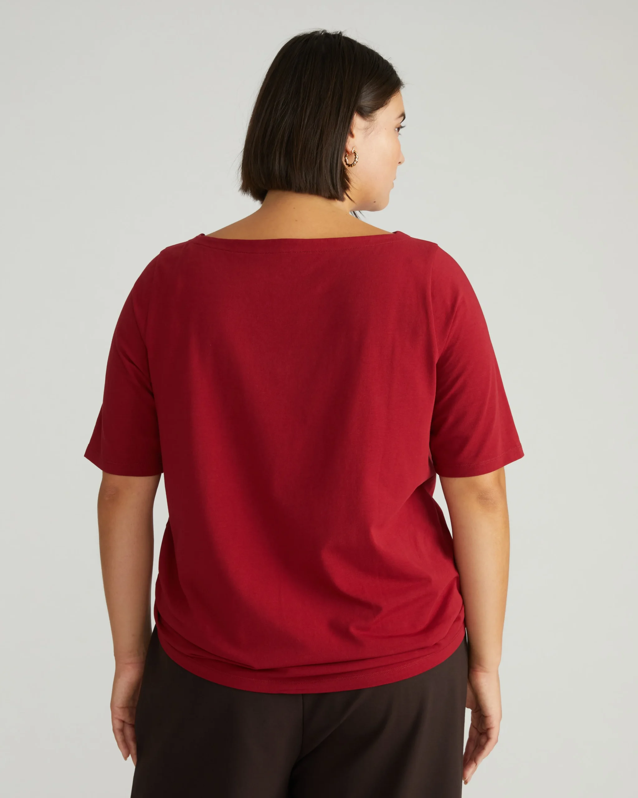 Bella Boatneck Tee Garnet
