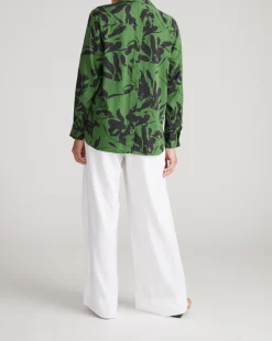 Button Back Stretch Cupro Polo Shirt Green Sgraffito Print
