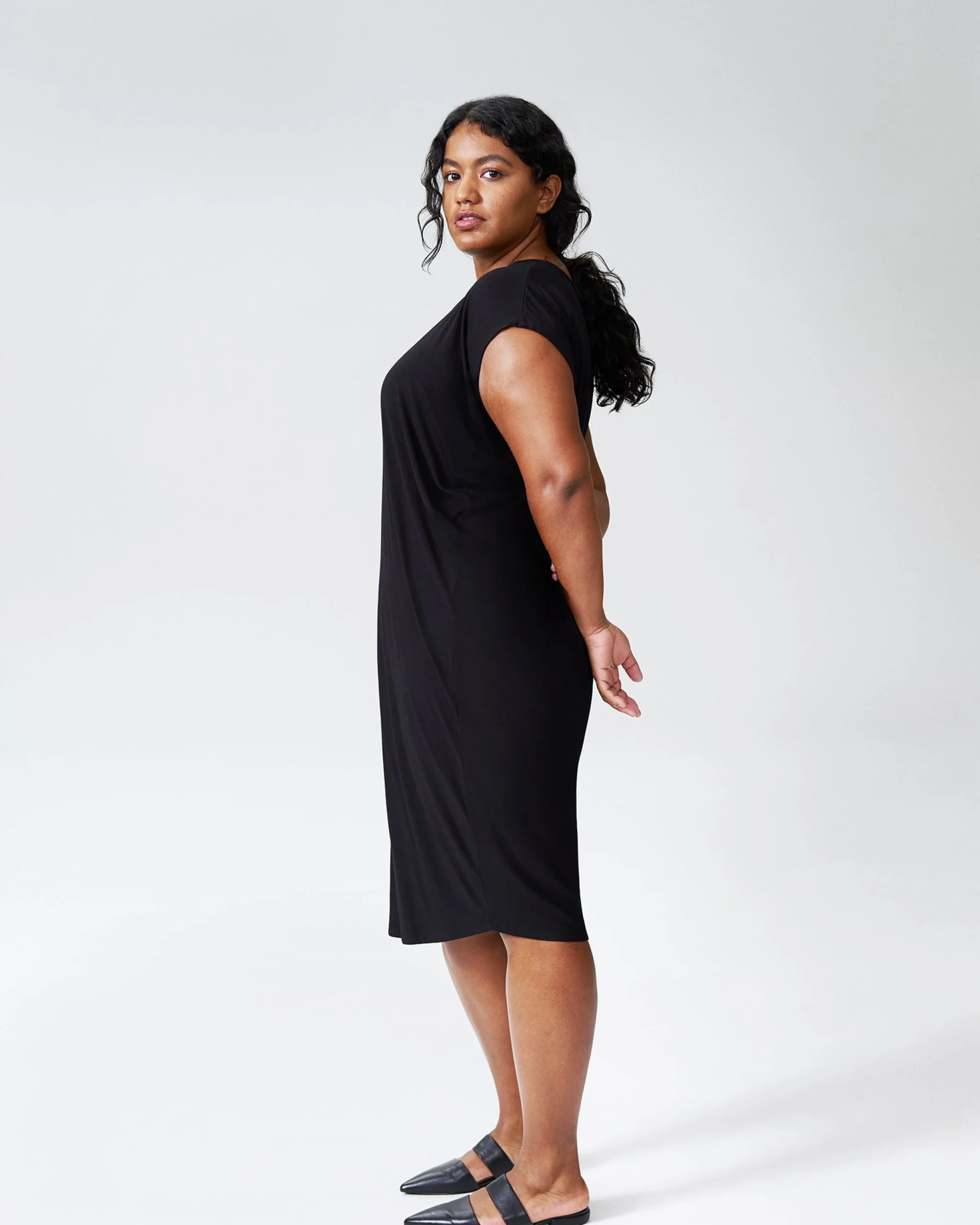 Carrea Relaxed Liquid Jersey Dress Black
