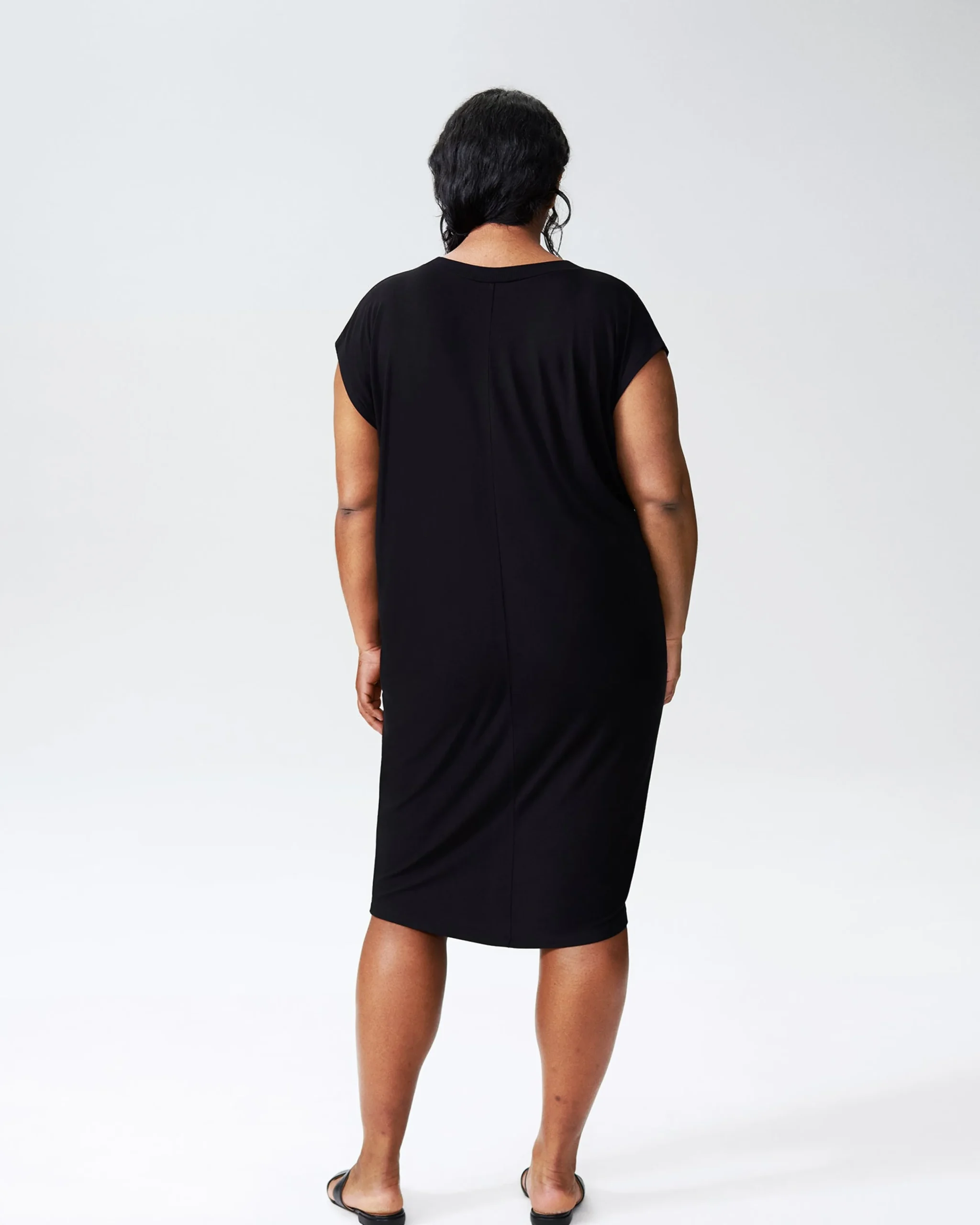 Carrea Relaxed Liquid Jersey Dress Black