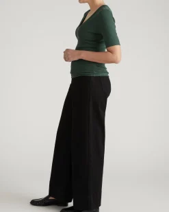 Classic V-Neck Ribbed Tee Conifer
