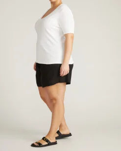 Classic V-Neck Ribbed Tee White