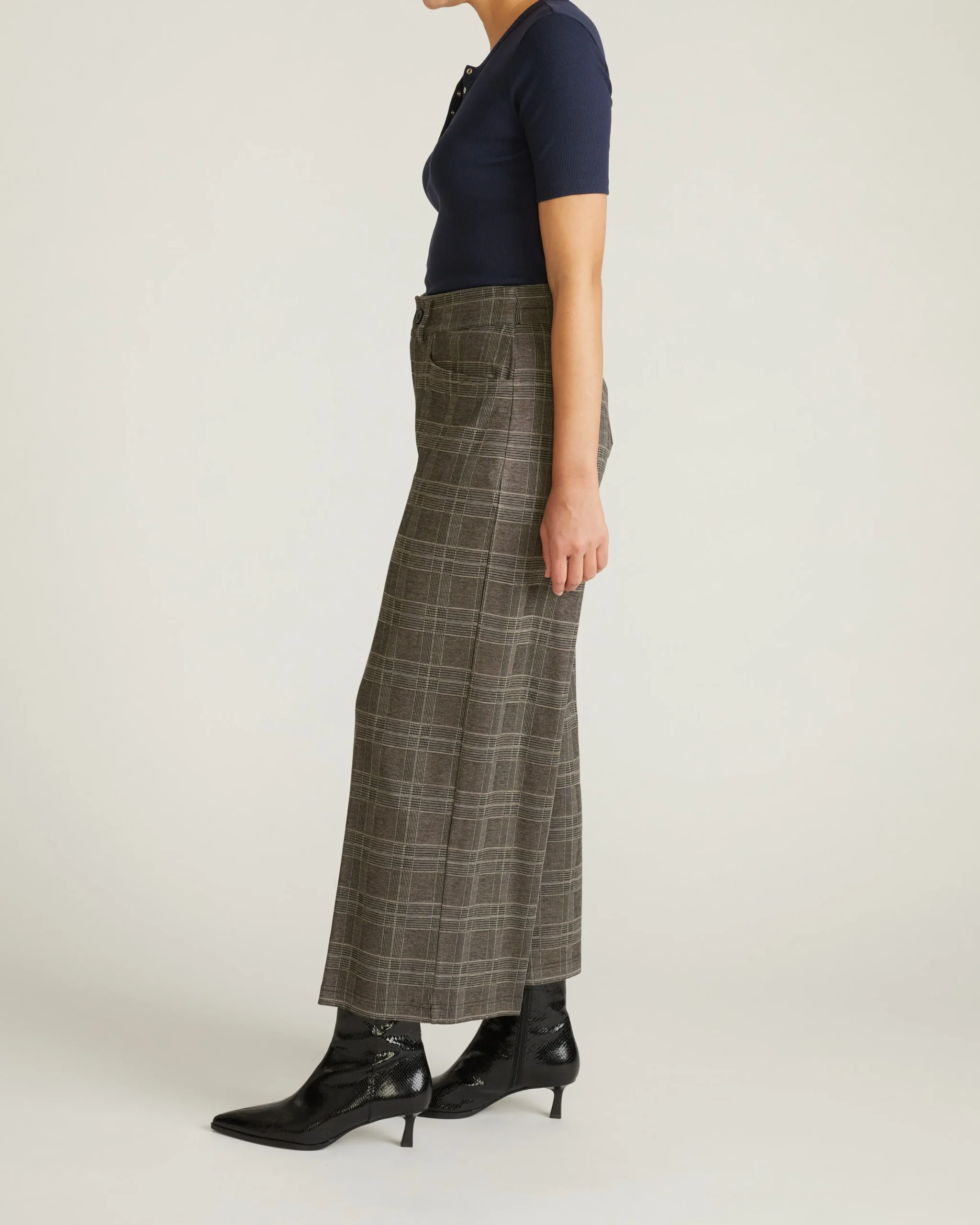 Cropped Wide Leg Ponte Pants British Plaid