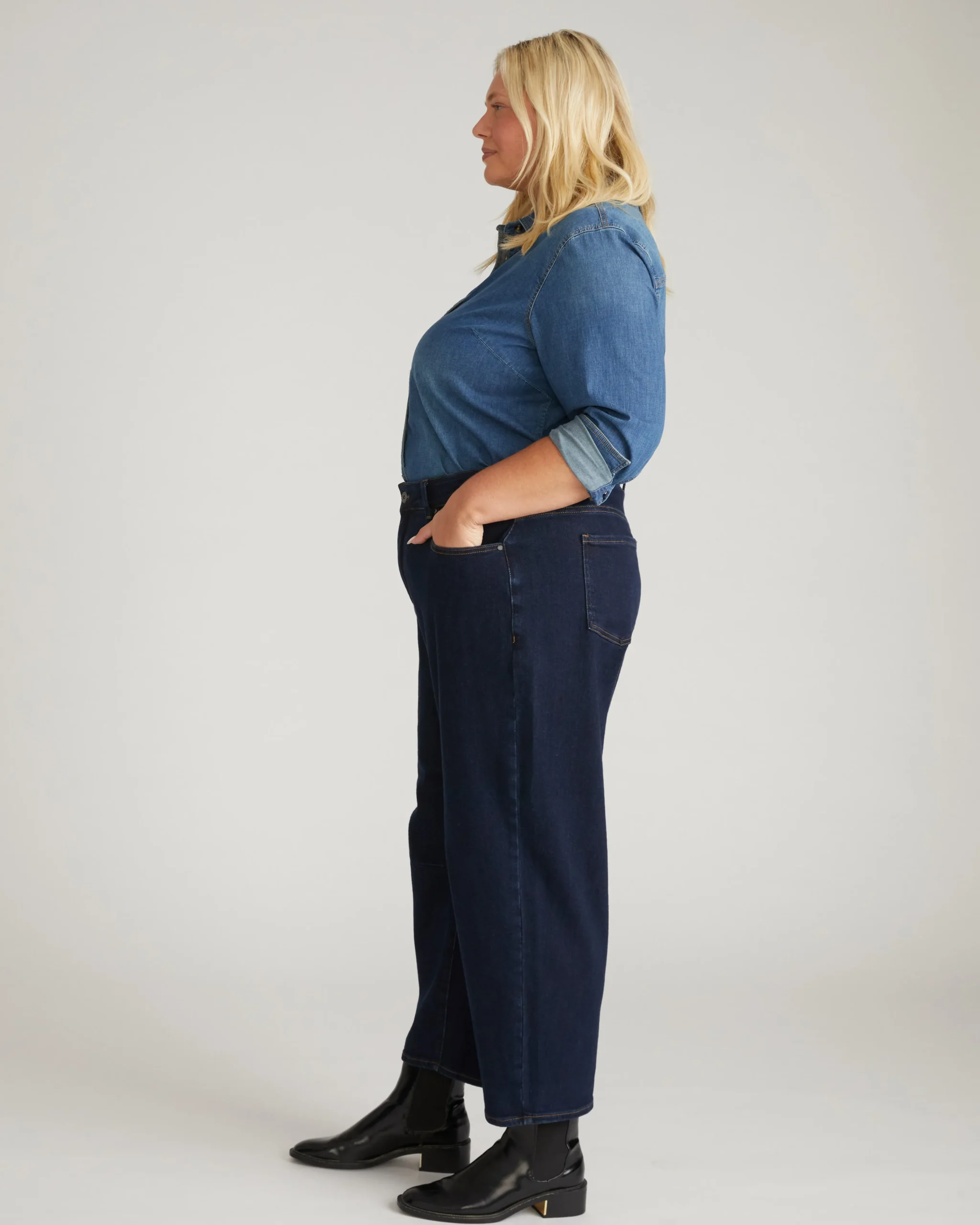 Dakota Cropped Barrel Leg Jeans Dark Indigo
