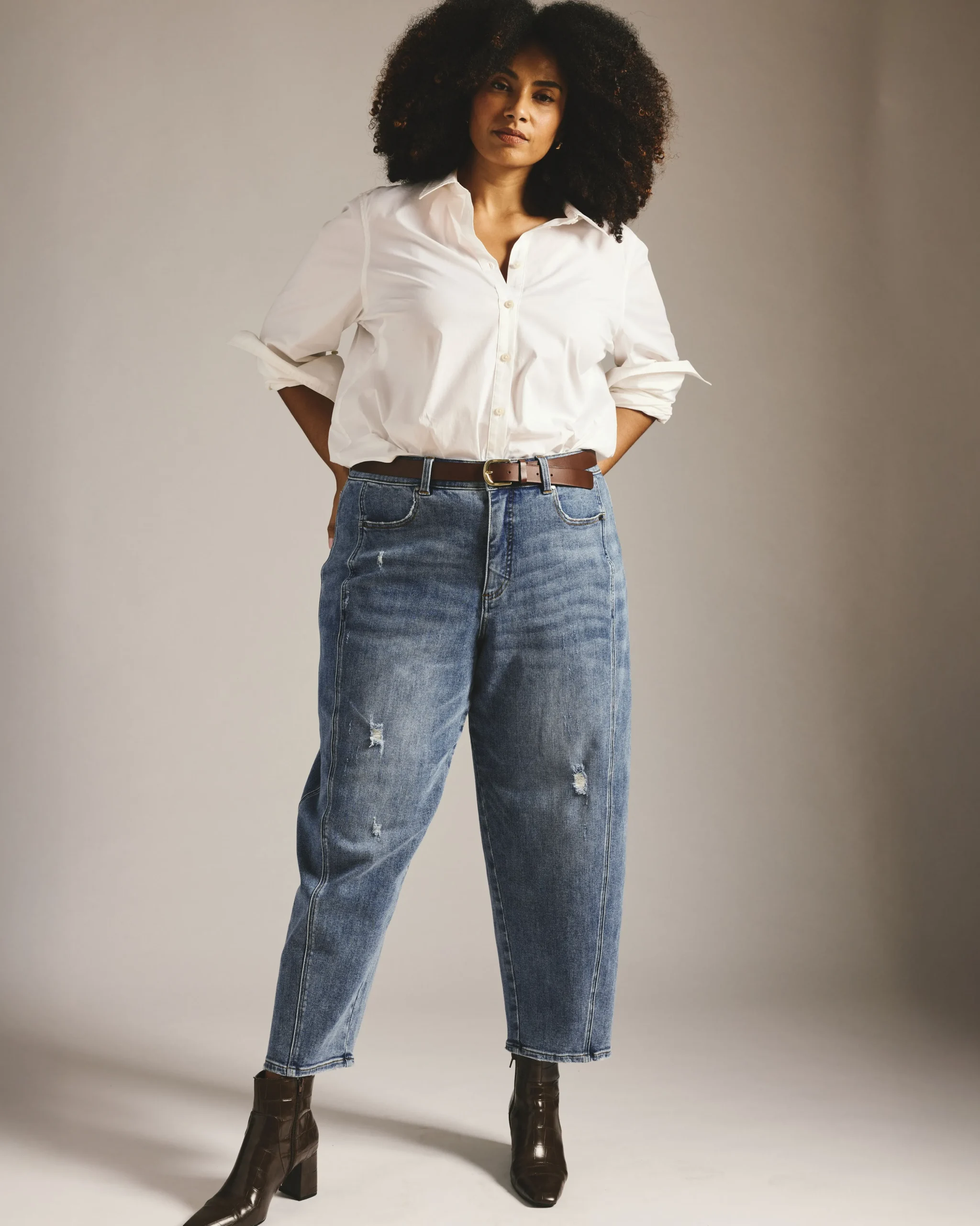 Dakota Twisted Leg Jeans Distressed Washed Indigo