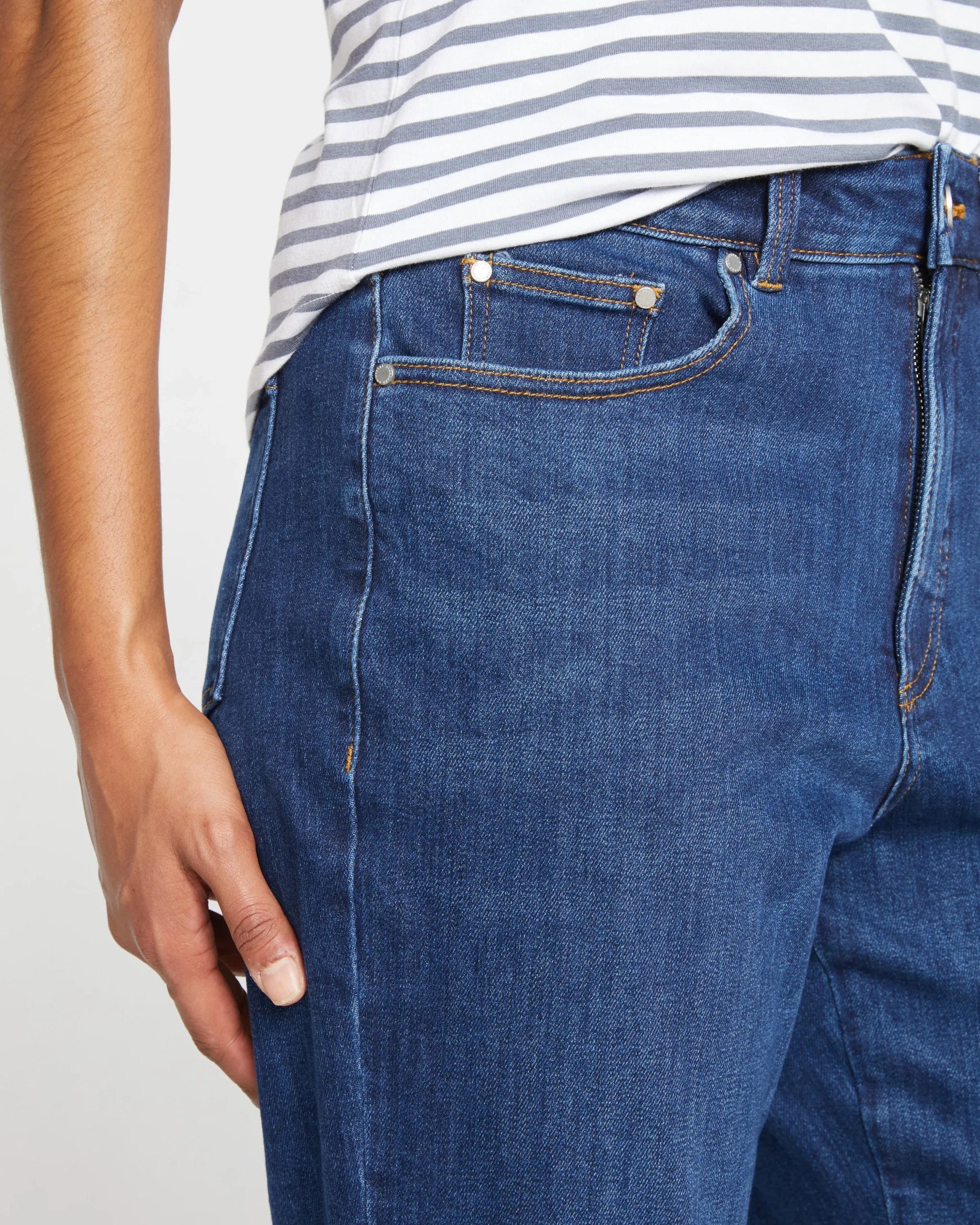 Donna High Rise Curve Straight Leg Jeans 32 Inch Stonewash Indigo
