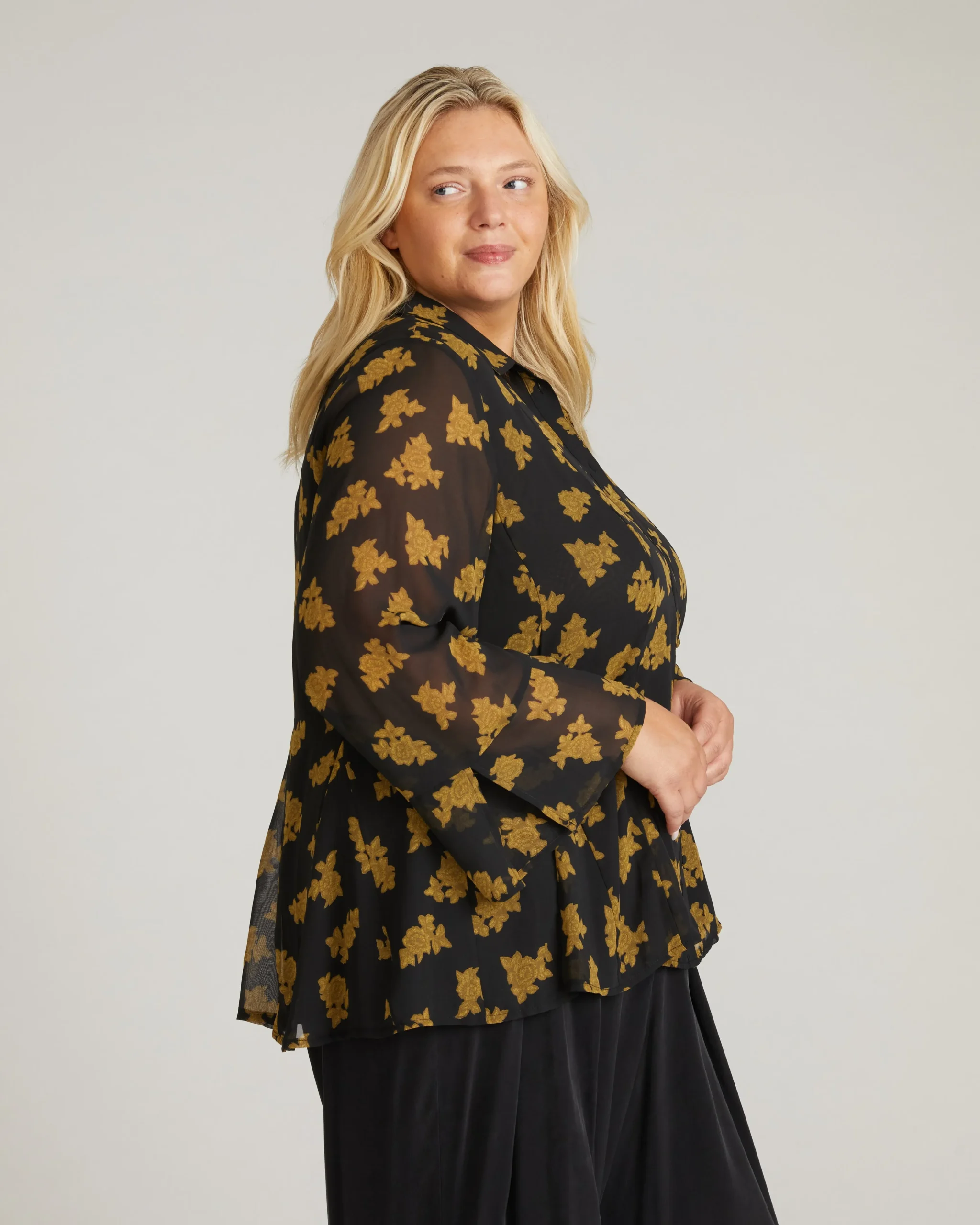 Evie Chiffon Blouse Gold Heirloom Print
