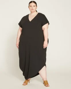Iconic Geneva V-Neck Dress Black