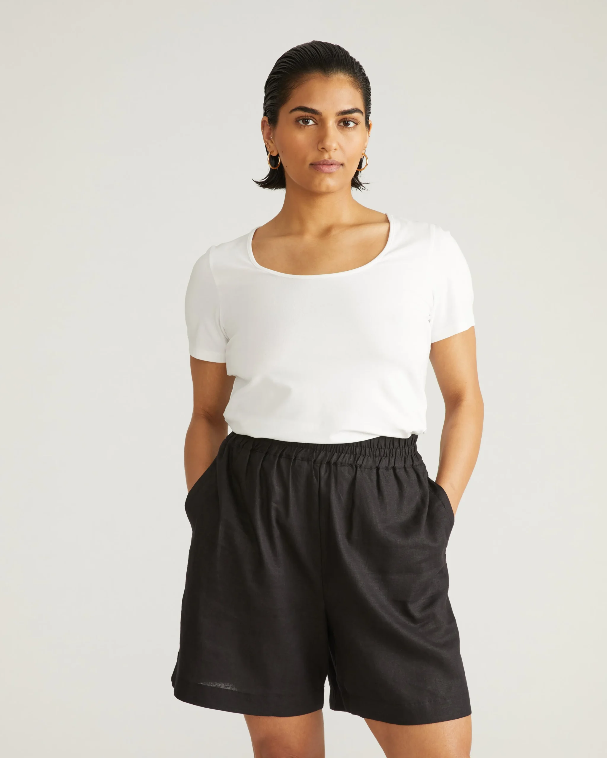 Juniper Linen Blend Easy Pull-On Shorts Black
