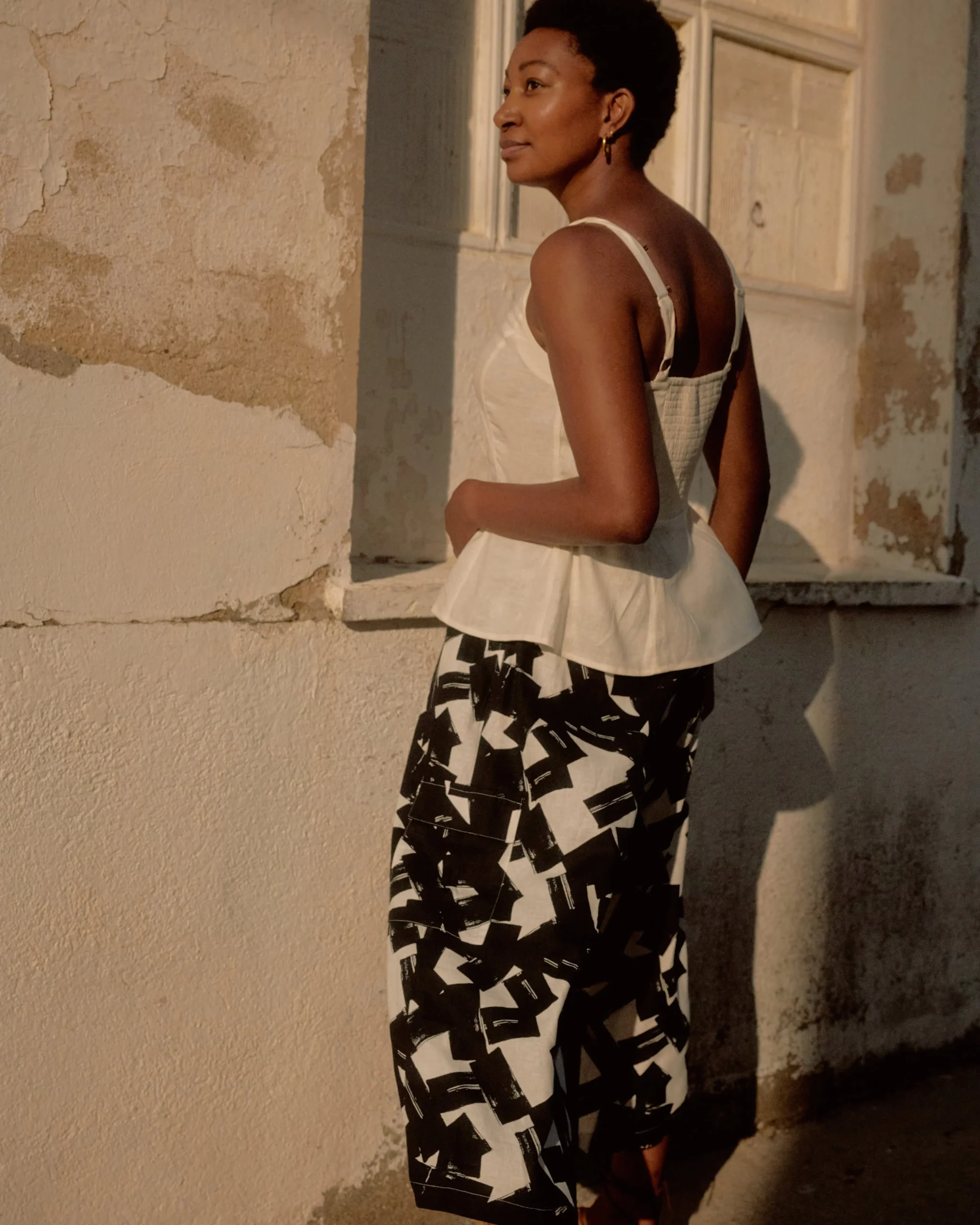 Kuki Sleeveless Linen Blend Top Natural White