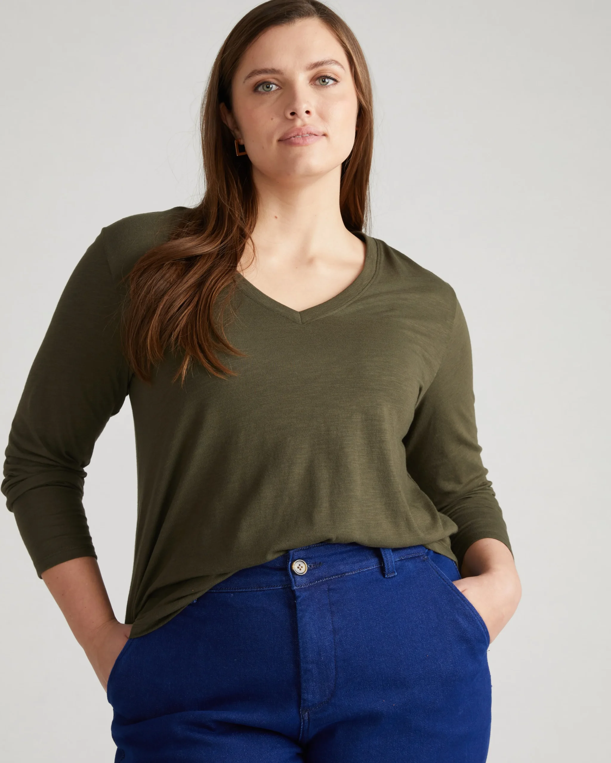 Light-As-Air Long Sleeve V Neck Tee Nori