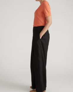 Light-As-Air V Rex Italian Orange