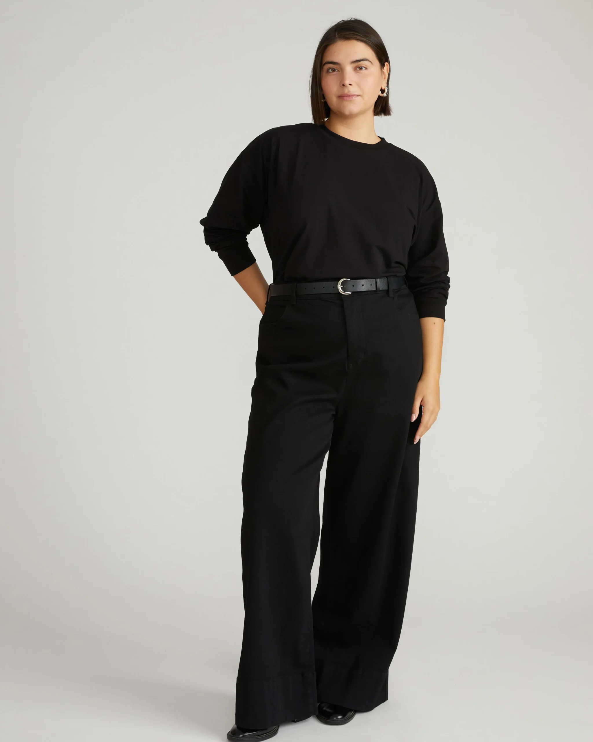 Long Sleeve Relaxed Tee Black