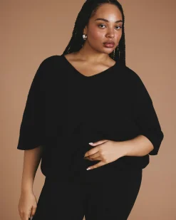 Lotus Sweater Black