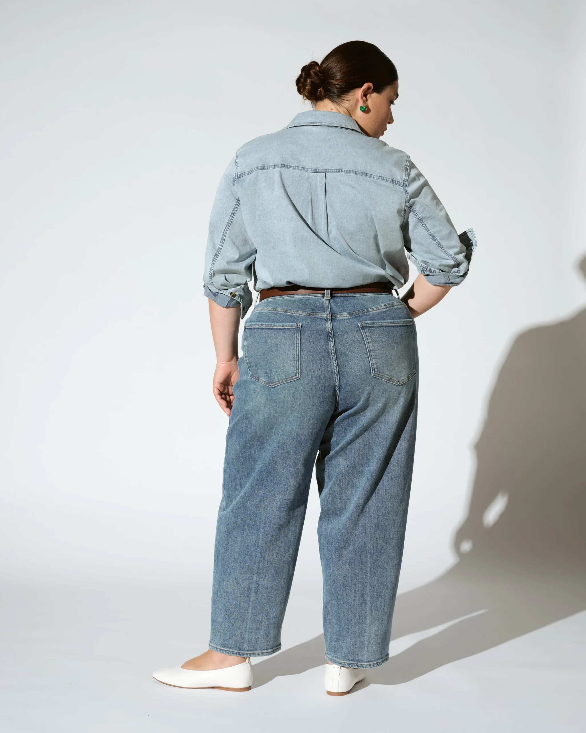 Lou High Rise Barrel Leg Jeans Rizzo Blue