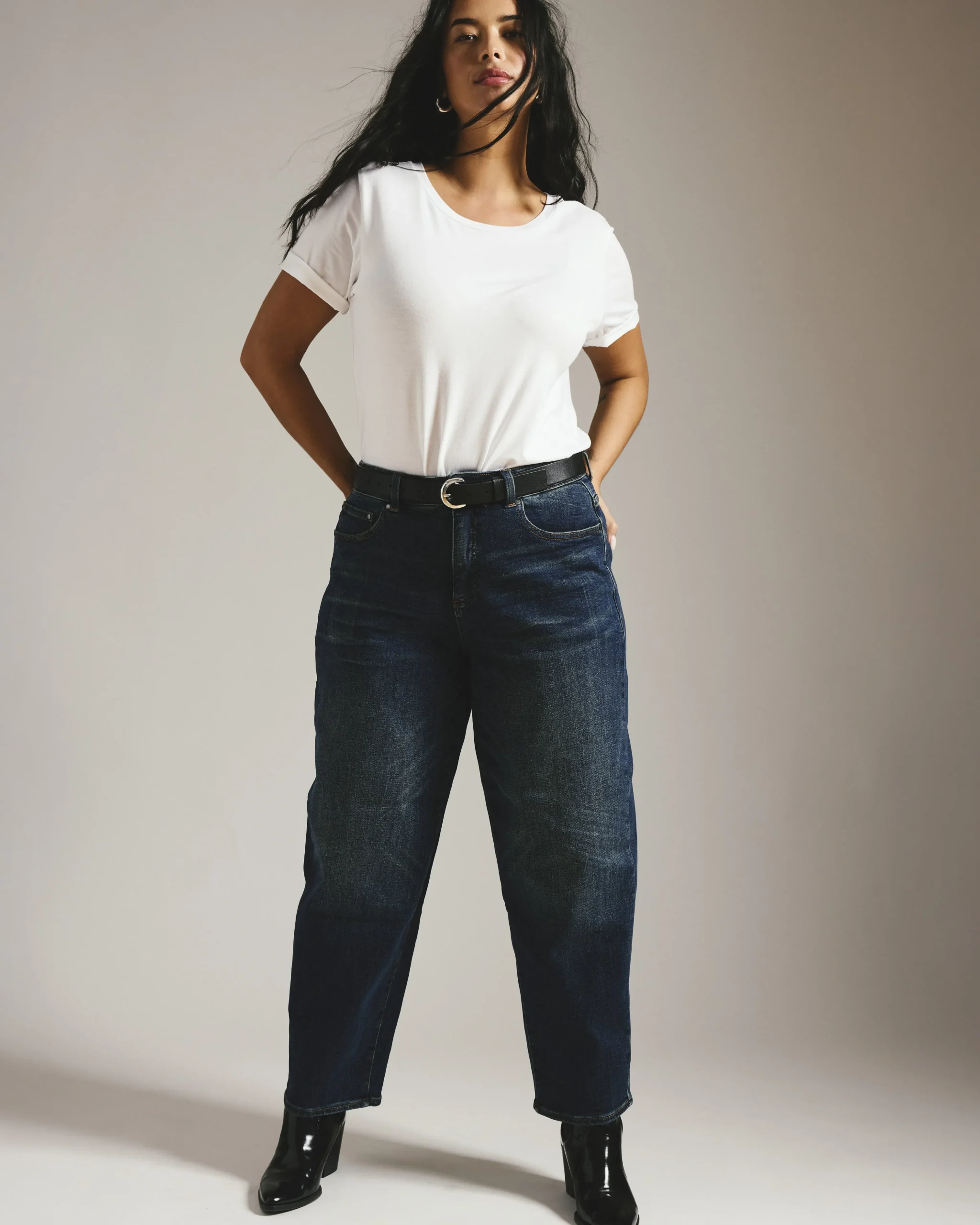 Lou High Rise Barrel Leg Jeans Field Of Dreams Indigo