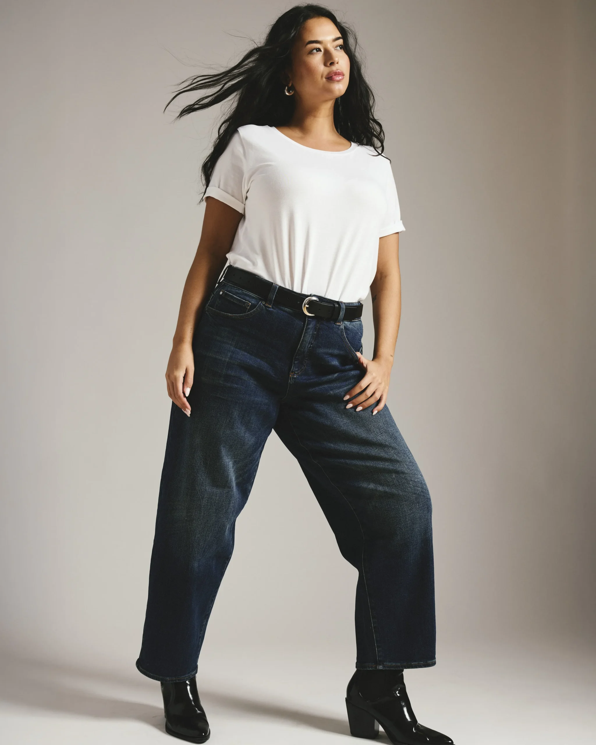 Lou High Rise Barrel Leg Jeans Field Of Dreams Indigo