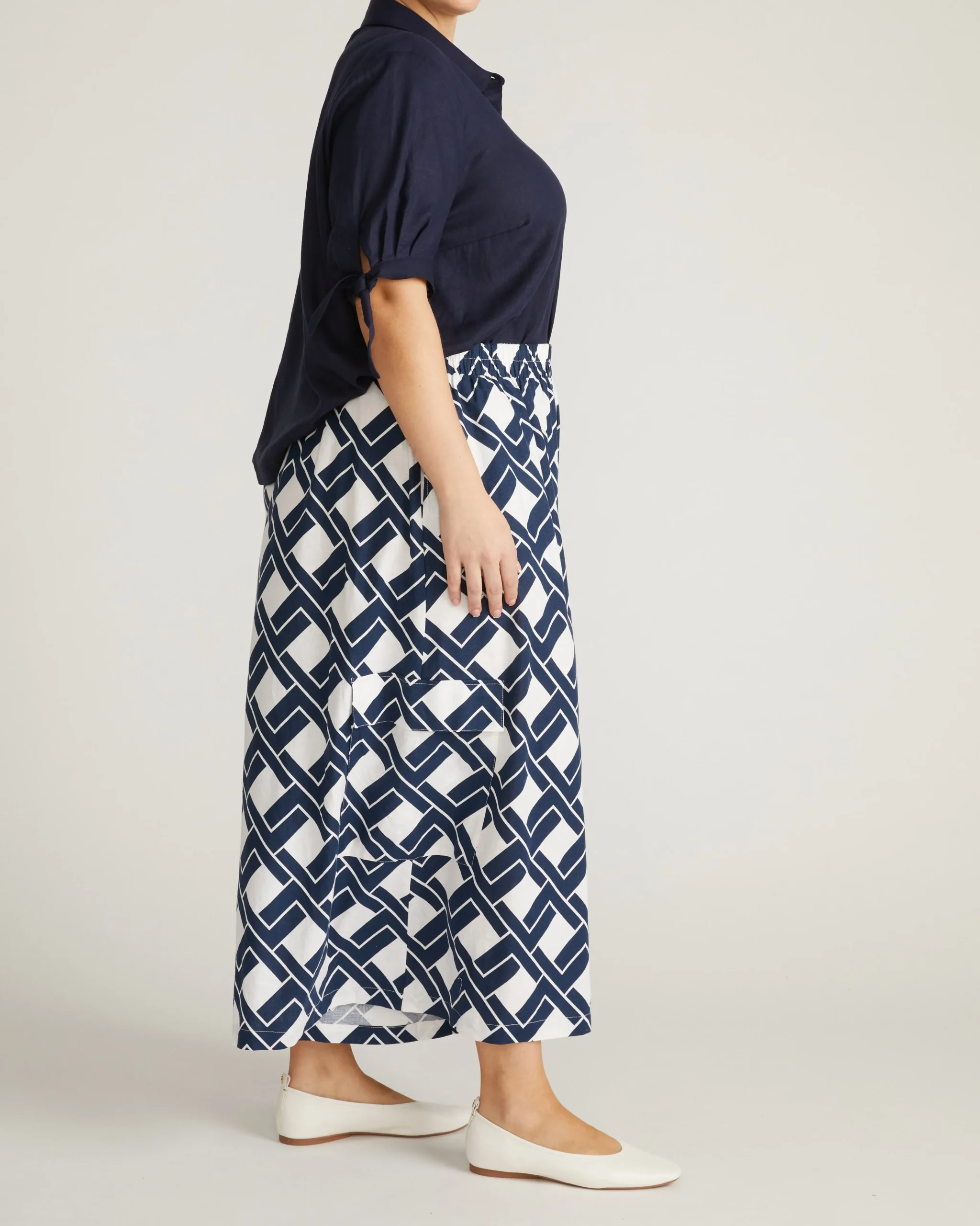 Luisa Short Sleeve Linen Blend Shirt Navy