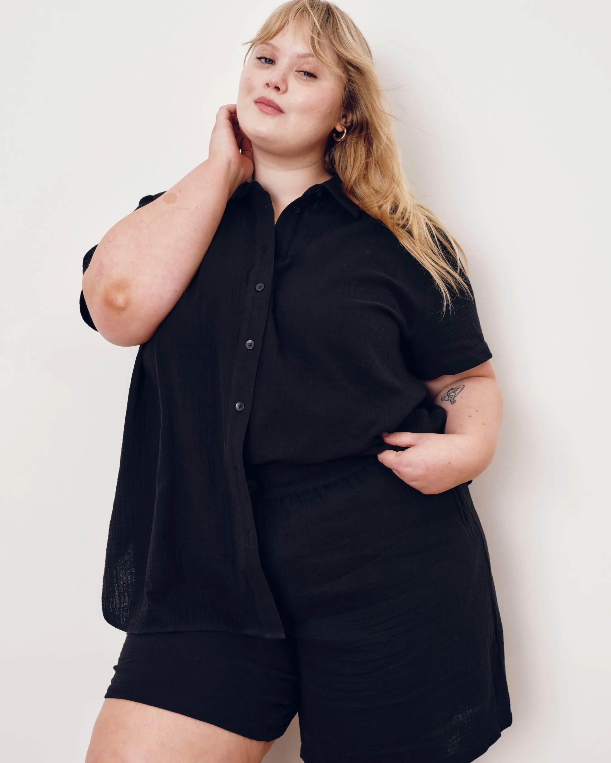Luxe Cotton Gauze Beach Shirt Black