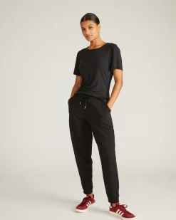 Mia Movement Tee Black