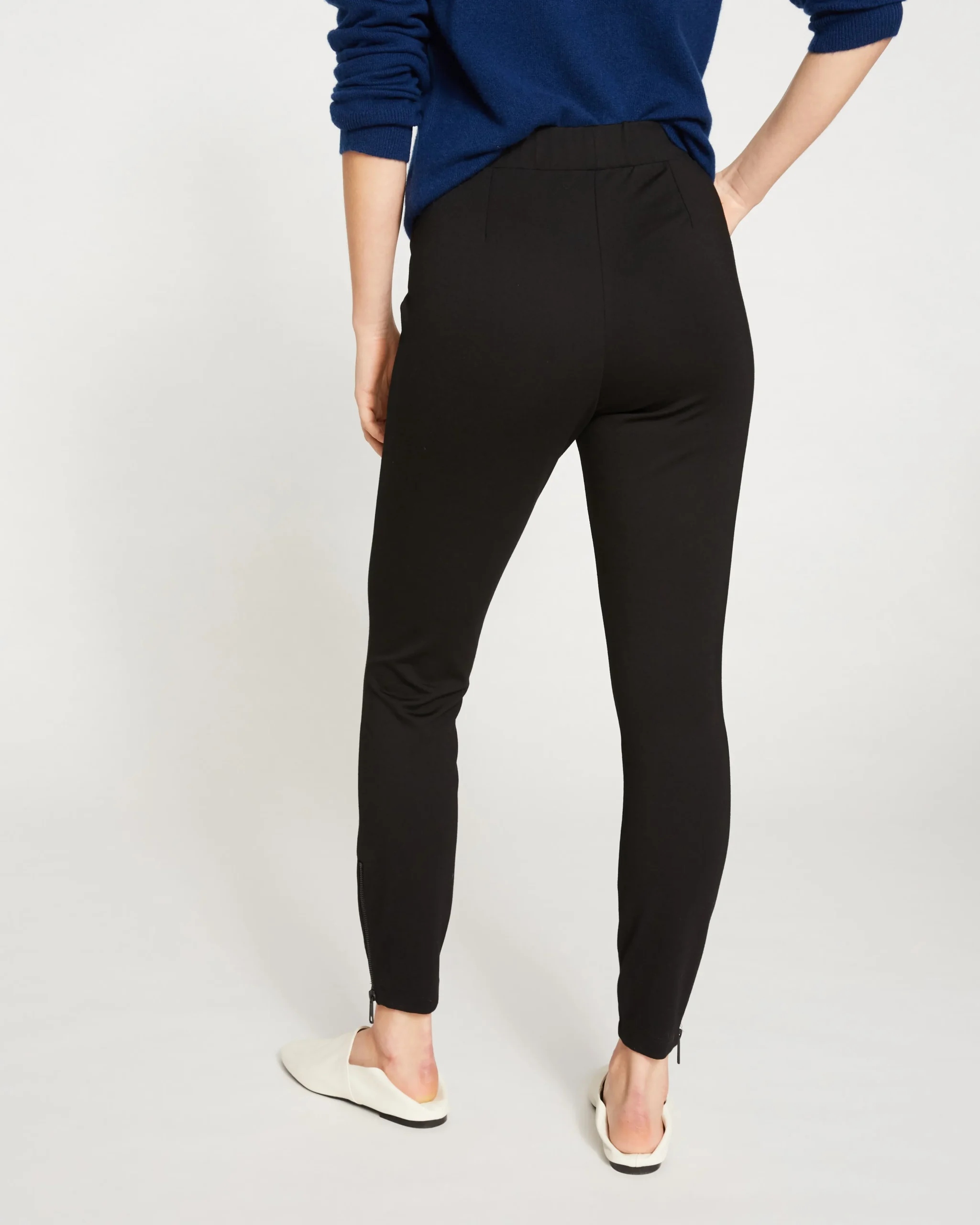 Moro Pocket Signature Ponte Pants Black