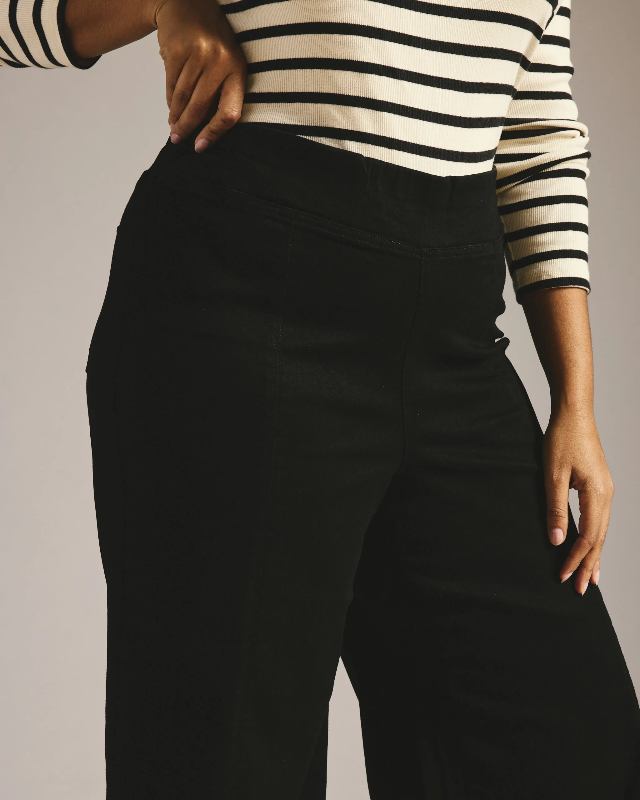 Olivia Pintuck Wide Leg Jeans Jet Black
