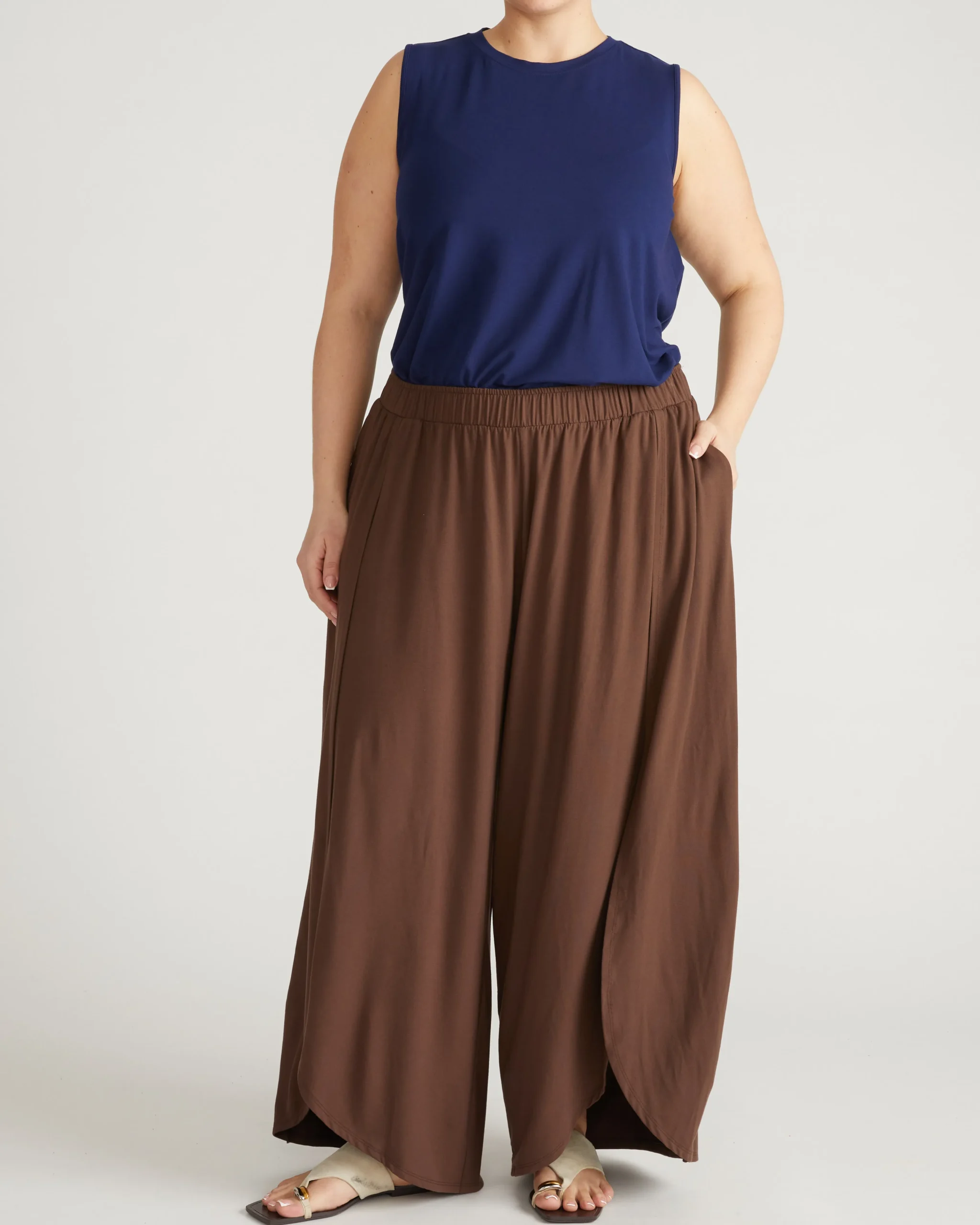 Rey Divine Jersey Pull-On Pants Peppercorn