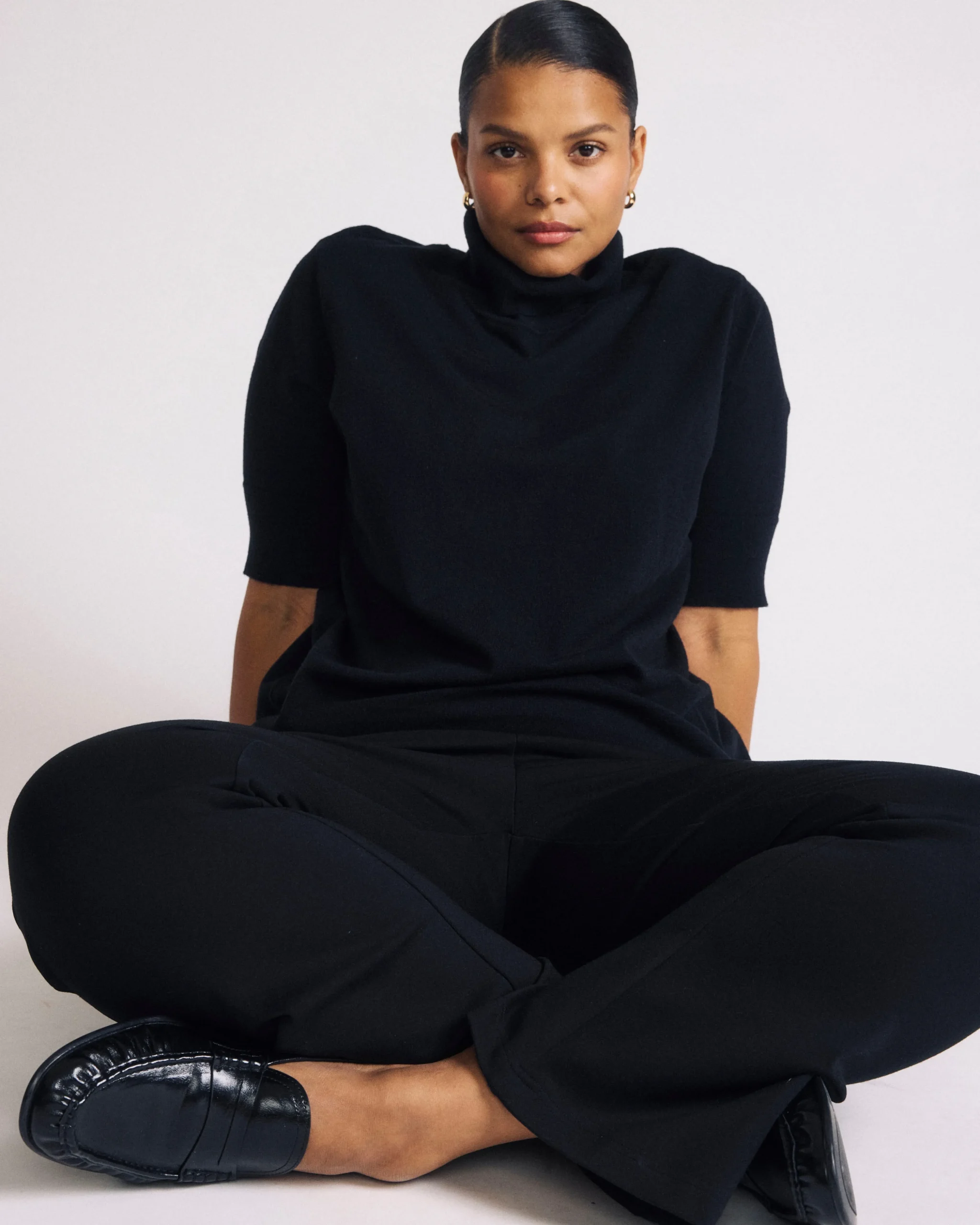 Savvy Fine Knit Turtleneck Sweater Top Black