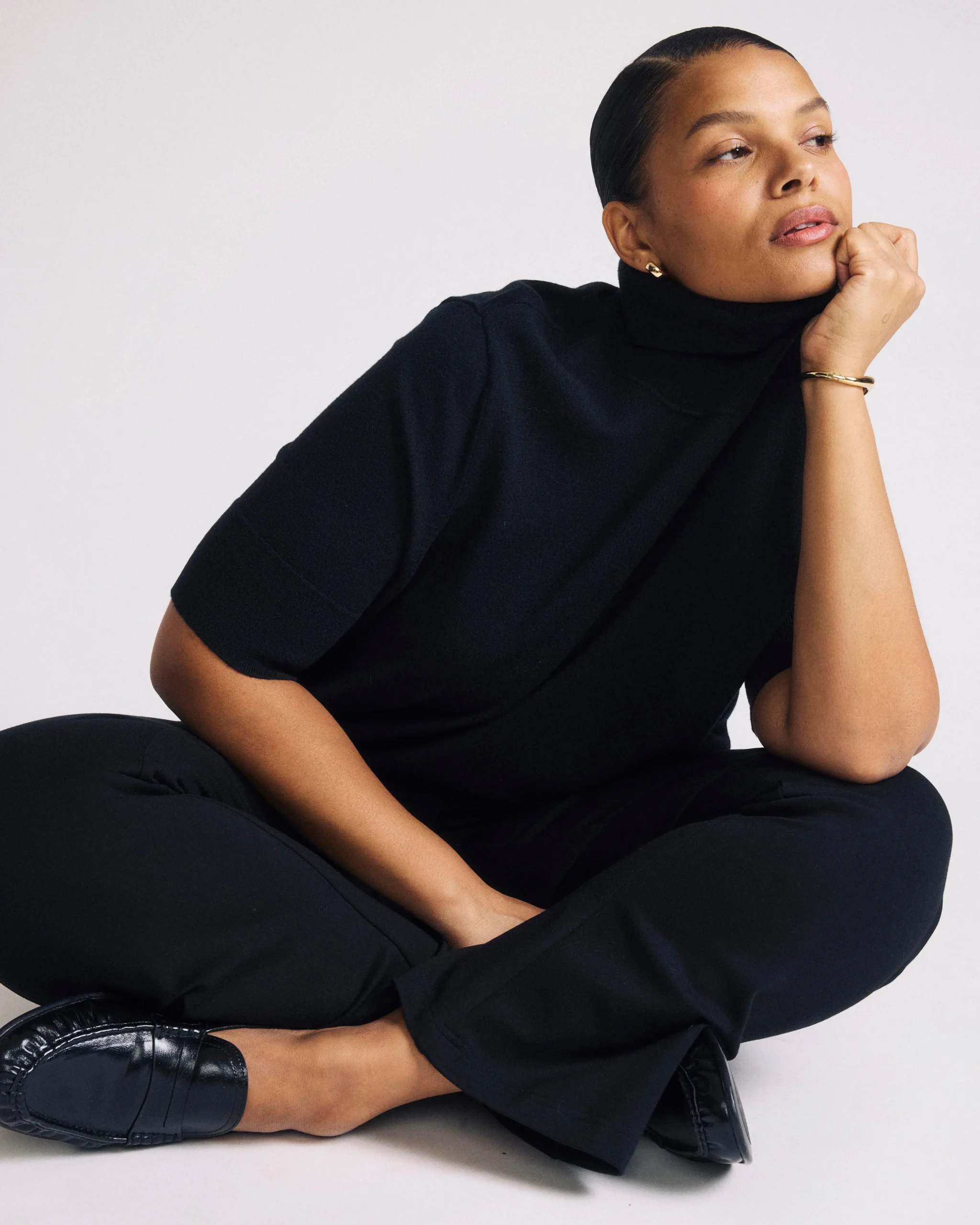 Savvy Fine Knit Turtleneck Sweater Top Black