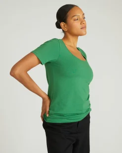 Scoop Neck Tee Clover