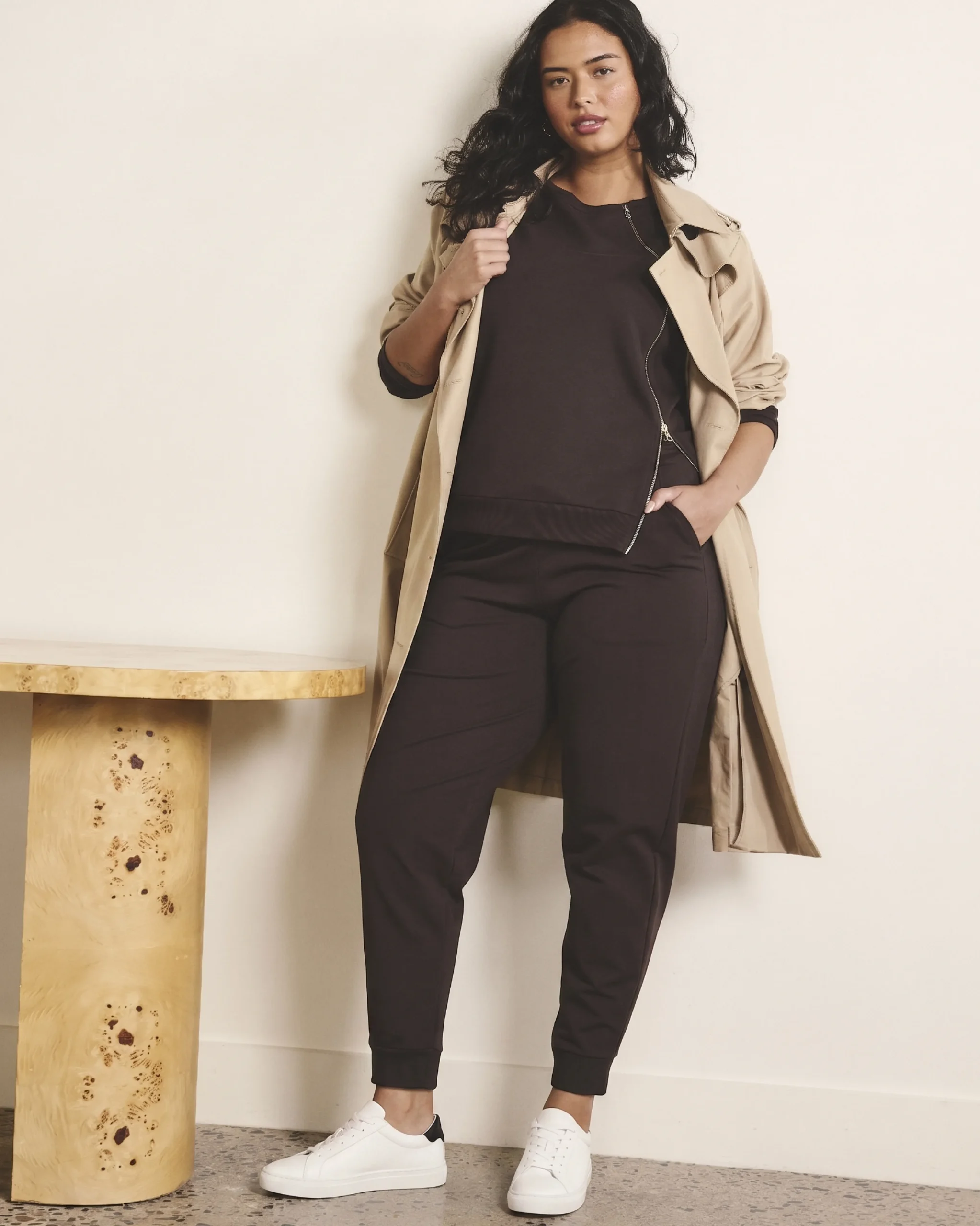 Selma French Terry Jogger Deep Brown