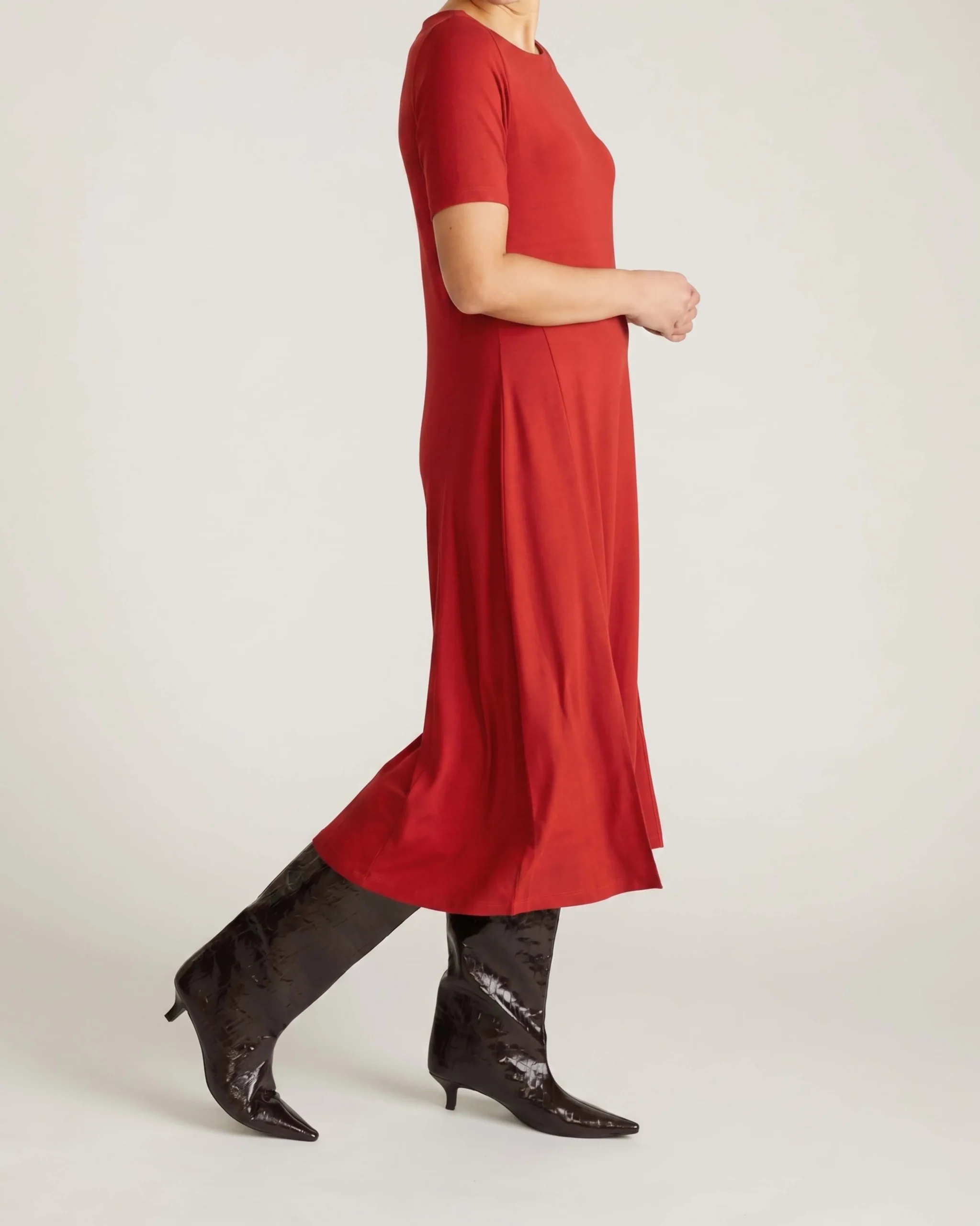 Serena Boatneck Divine Jersey Dress Lipstick