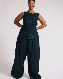 Tamsin Stretch Linen Blend Vest Forest Green