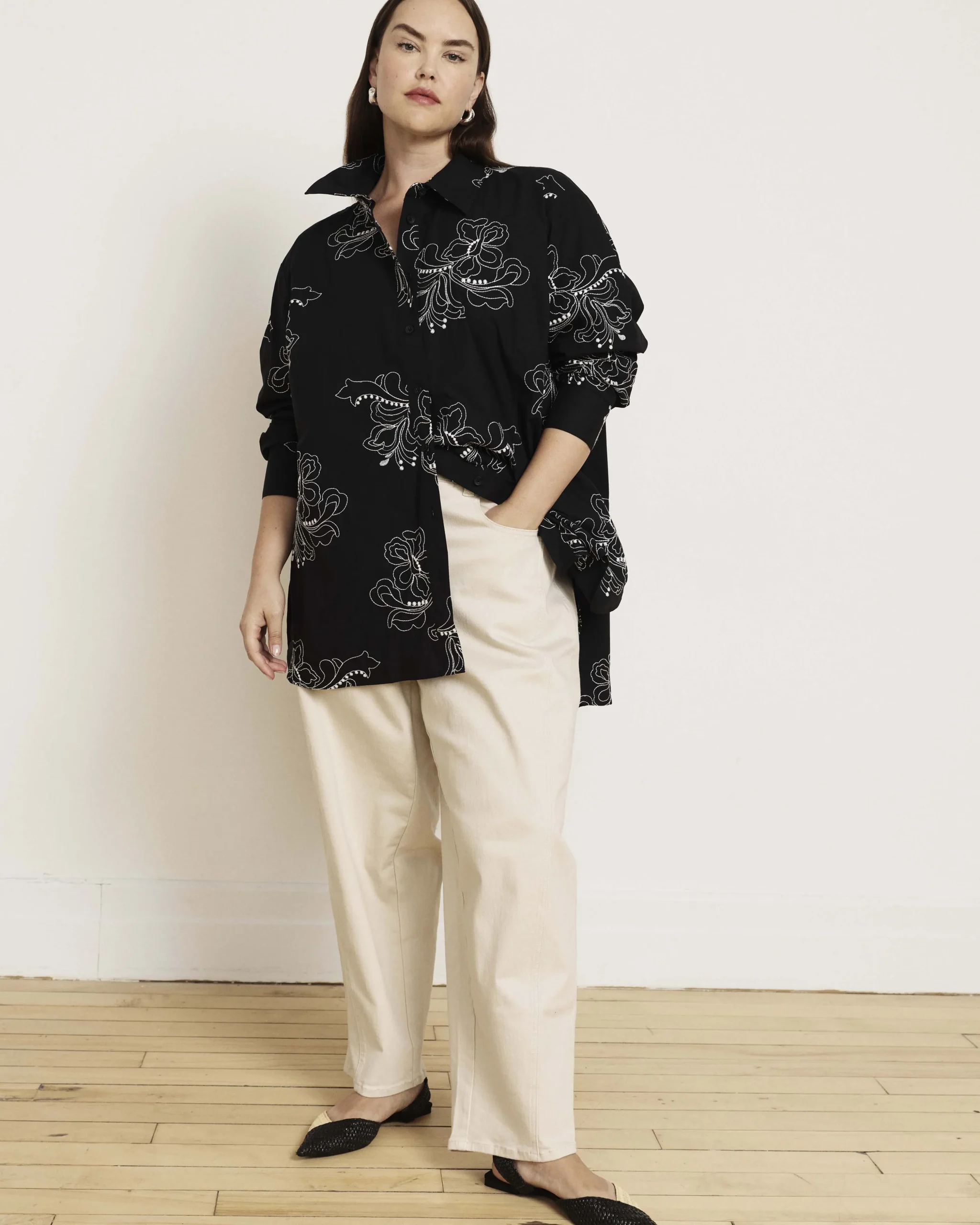 The Artist Oversized Poplin Shirt Hibiscus Embroidery