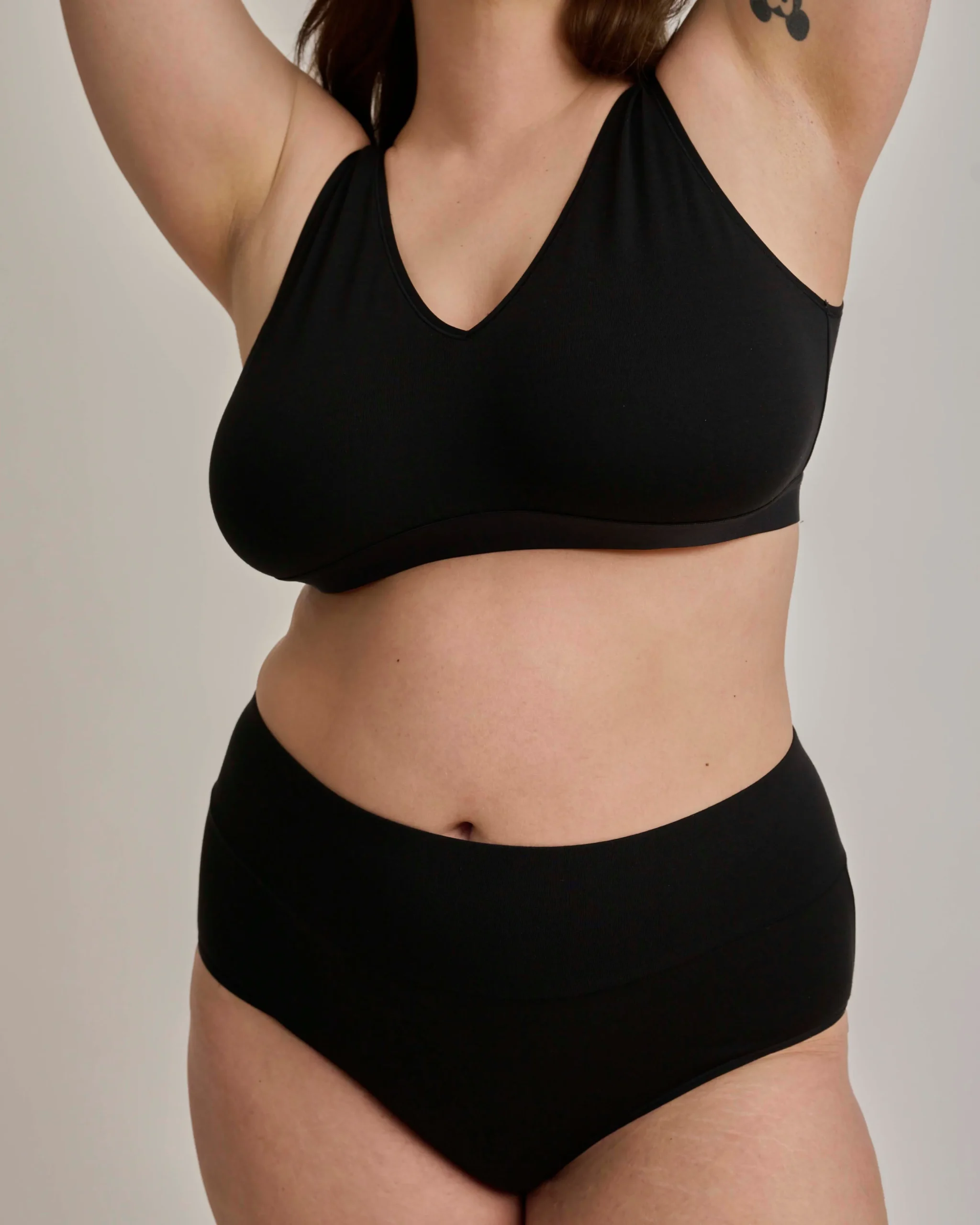 UltimateS Lounge Bra Black